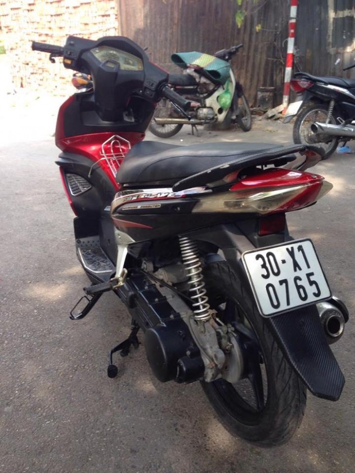 Airblade liên doanh hàn quốc màu đỏ đen