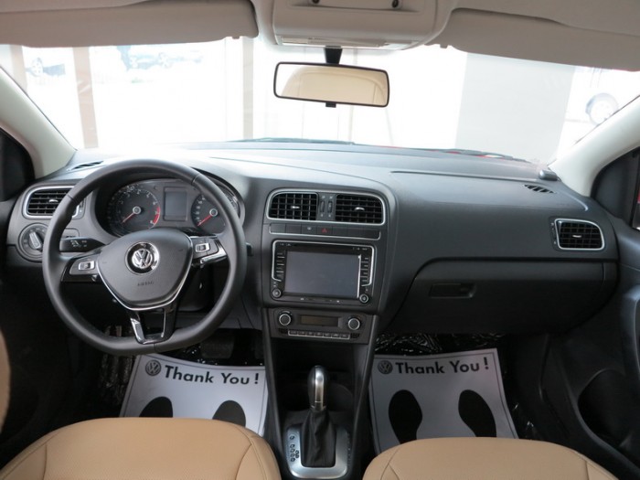 Volkswagen Polo Sedan, nhập khẩu chính hãng, giá tốt, ưu đãi lớn
