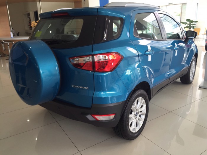 Ecosport Titan màu xanh dương, giá SỐK