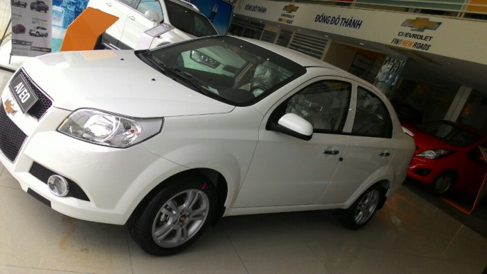 Cần bán xe Chevrolet aveo LTZ đời 2016, màu trắng, xe đạt chuẩn chất lượng Mỹ