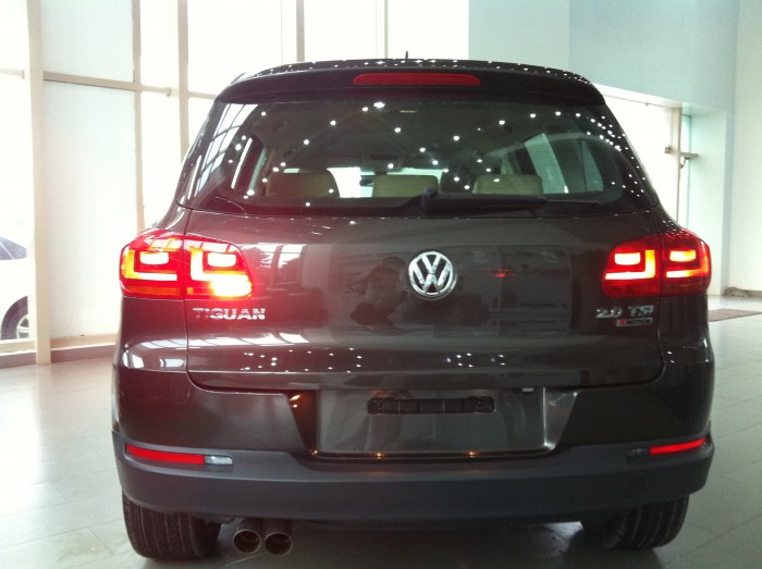 Dòng SUV cao cấp Volkswagen Tiguan 2.0 nhanh tay sở hữu để nhận ưu đãi 30tr tặng bảo dưỡng và dán phim 3M