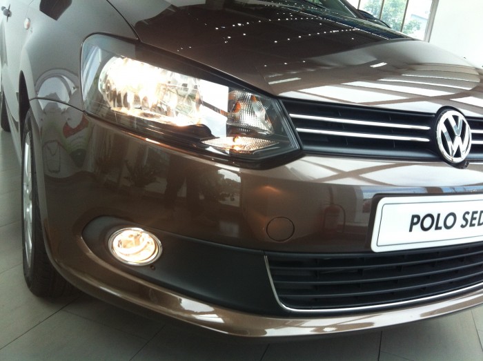 Xe Đức mạnh mẽ chăc chắn nhập khẩu VW Polo 1.6 tặng 30tr, bảo dưỡng, 3M