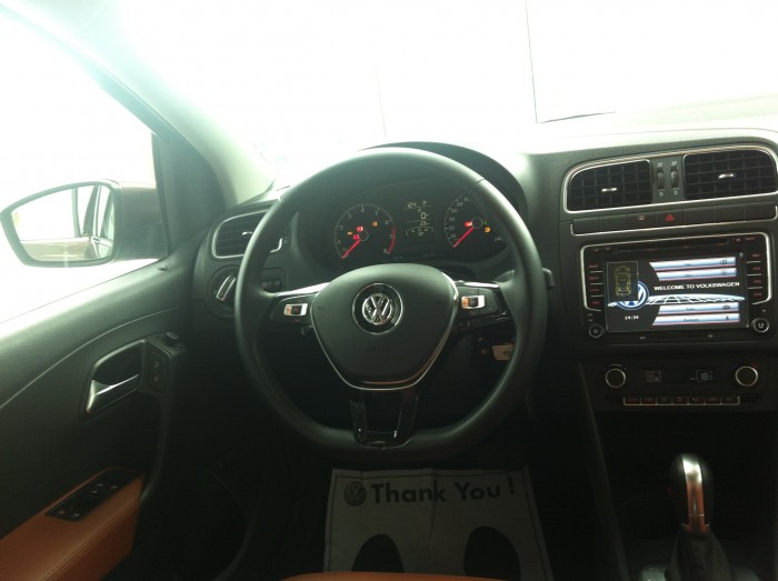 Xe Đức mạnh mẽ chăc chắn nhập khẩu VW Polo 1.6 tặng 30tr, bảo dưỡng, 3M
