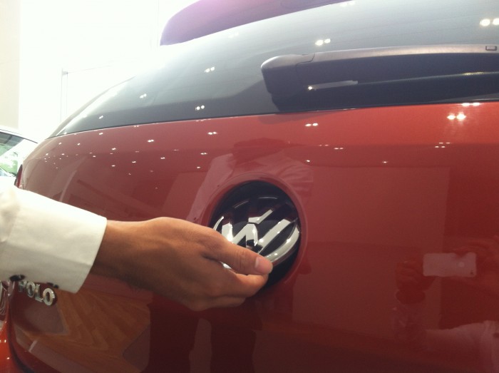 Vận hành mạnh mẽ, giảm xóc êm ái VW Polo Hatchback 1.6 nhập khẩu Đức ưu đãi 20tr, tặng bảo dưỡng, dán phim 3M