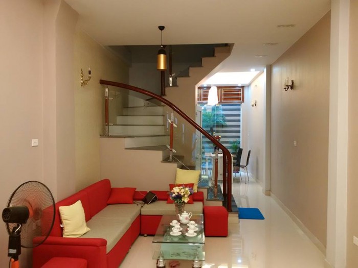 Bán nhà đẹp phố Lương Yên, Đồng Mác, Hai Bà Trưng, 52m2 5 tầng mới đẹp, giá 4,6 tỷ cách phố 5m