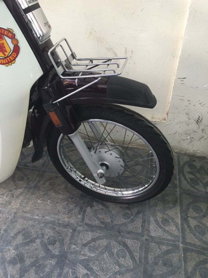 Dream Thái 29R6-5590 màu nâu, dung tích 100cc