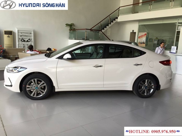 Hyundai Elantra 2016 Đà Nẵng Liên hệ để có giá tốt.