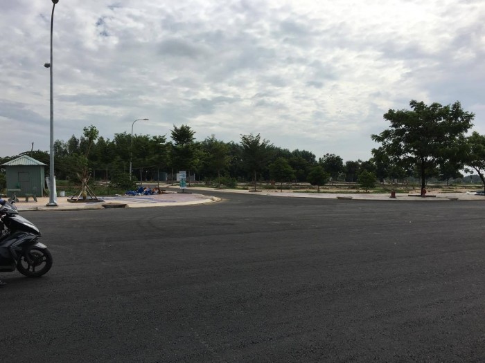 Đất nhà phố 5x21 105m2 khu Hà Đô Lê Thị Riêng quận 12