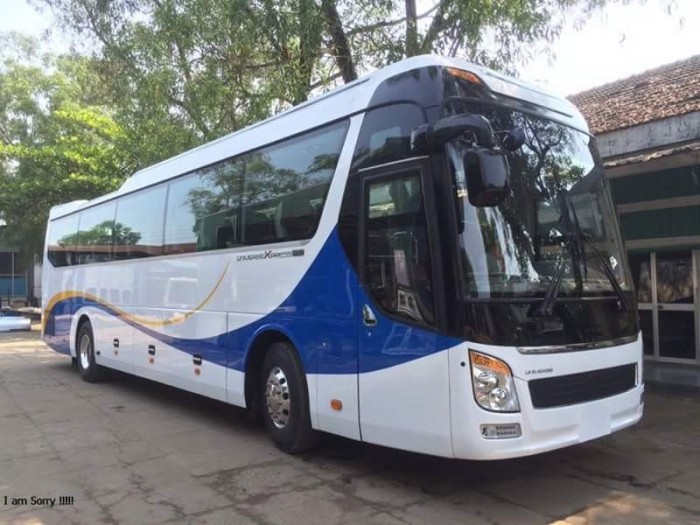 Bán xe univers 45 chỗ bầu hơi haeco.