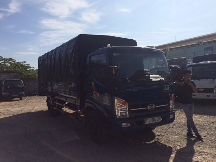 Bán xe tải Hyundai 2 tấn mới 100%, thùng dài 6.1 mét, tổng tải trọng dưới 5 tấn, luu thông đường Sài Gòn