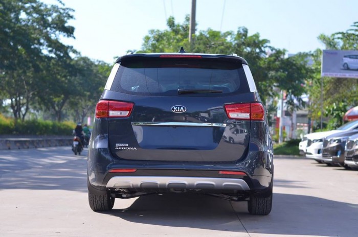 Kia sedona đẳng cấp tiện nghi, giao xe ngay