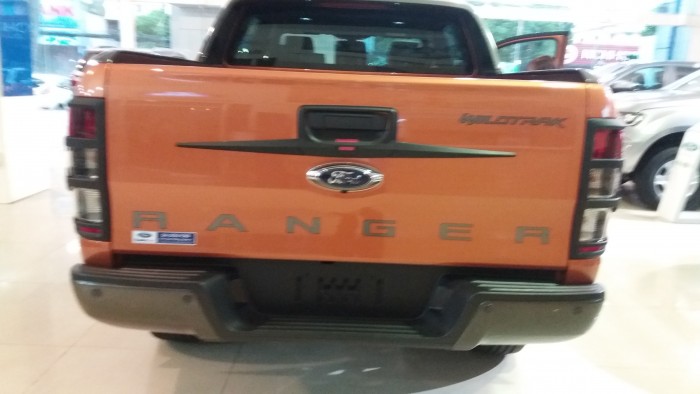 Ford Ranger Wildtrak 2.0 AT, Bán tải chưa bao giờ hết nóng trên thị trường