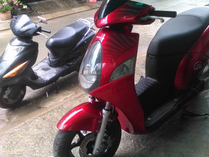 Xe a.mốc nhật.150c. xe của honda ý nhập. mua thùng đời 2004.BSTP CHÍNH CHỦ