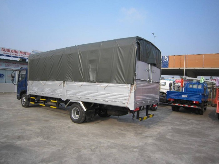 Xe tải faw 7.5 tấn thùng dài 6m3 cabin isuzu ,có xe giao ngay** Cam kết giá rẻ nhất vịnh bắc bộ**