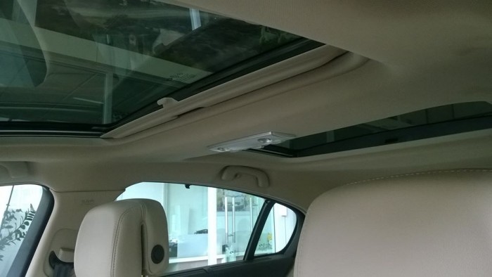 Hàng hot, giá sốc !!! Renault Latitude 2.0 phong cách châu âu, nhập nguyên chiếc