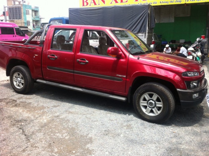 Xe bán tải công nghệ isuzu, giảm gía đến 70 triệu, bảo hành 2 năm