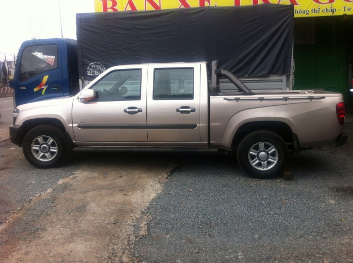 Xe bán tải công nghệ isuzu, giảm gía đến 70 triệu, bảo hành 2 năm