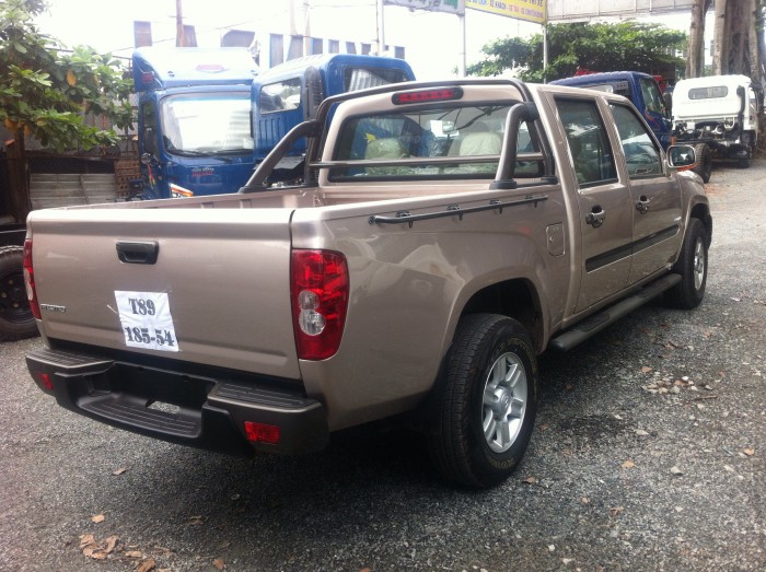 Xe bán tải công nghệ isuzu, giảm gía đến 70 triệu, bảo hành 2 năm