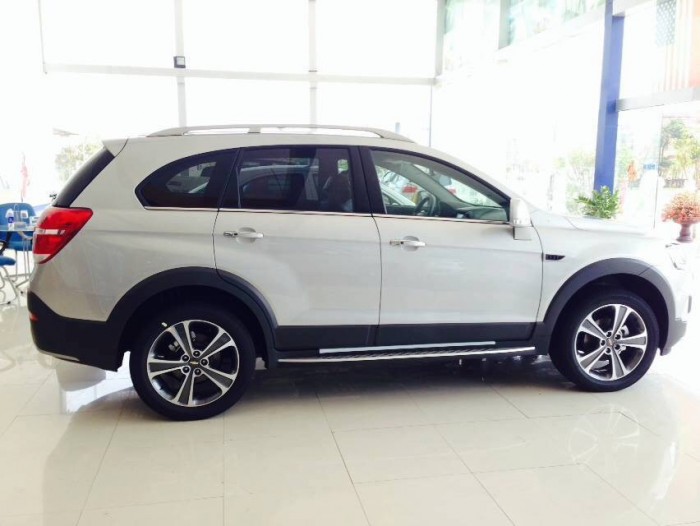 Chevrolet Captiva Revv MY16, - Ms. Uyên Chevrolet để được hỗ trợ và nhận giá ưu đãi