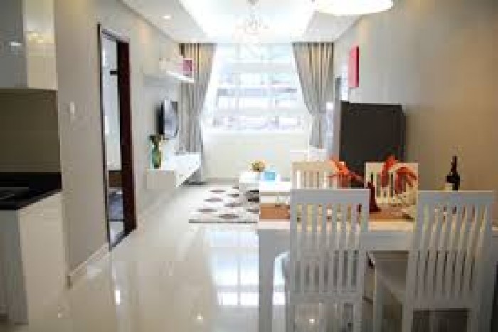 Bán hoặc cho thuê căn hộ Sunview Town Thủ Đức 3PN, 2WC, chính chủ giá 1,3 tỷ.