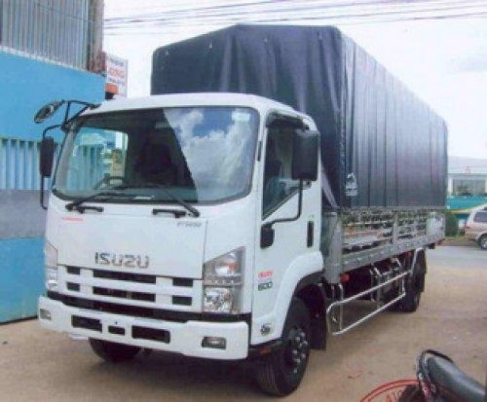 Xe tải isuzu 3.9 tấn hạ tải 3.5 tấn giá cực tốt