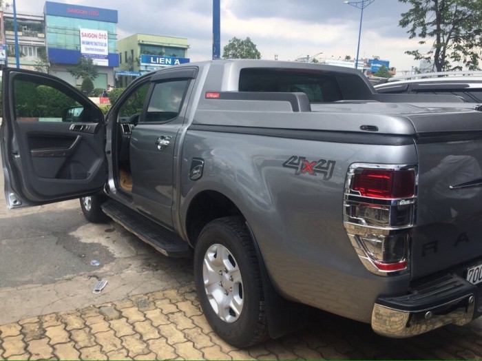 Ranger XLT 2016, Chạy lướt 17000 km.