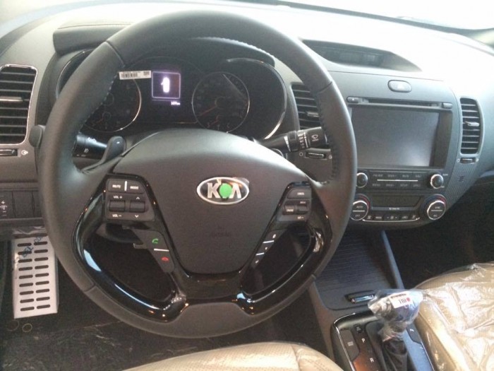 Kia Cerato giá rẻ  Bắc Ninh