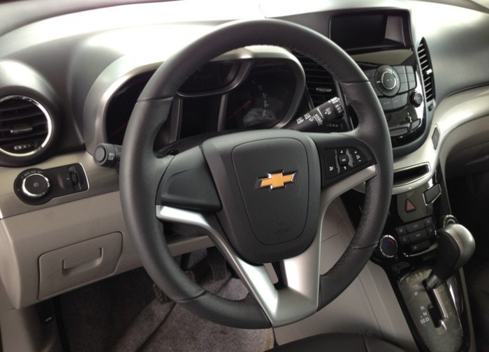 Chevrolet Orlando 1,8l LTZ Giá tốt trong tháng 10