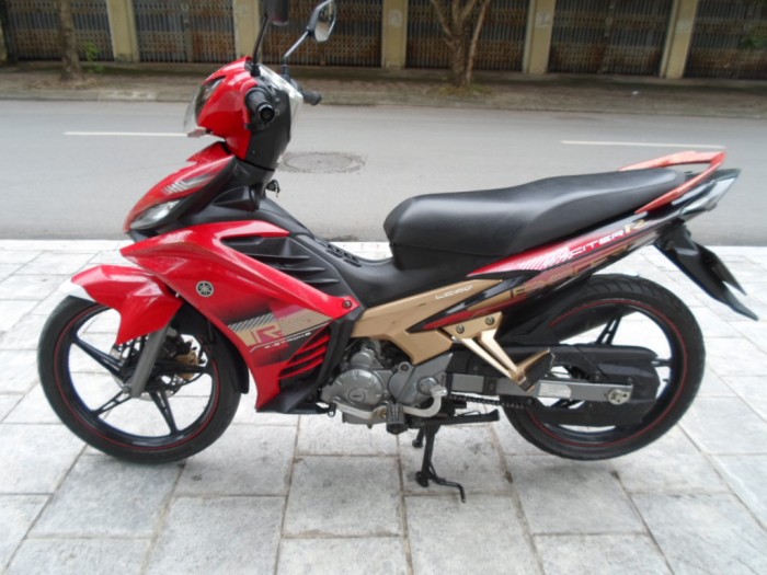 Exciter màu đỏ biển HN giá 25 triệu