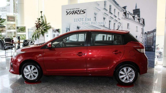 Toyota Yaris 1.5G phiên bản 2017, Nhập khẩu nguyên chiếc