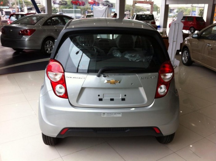 Gọi Châu  để có giá tốt nhất Chevrolet Spark 2016_Hỗ trợ vay 90% giá trị xe