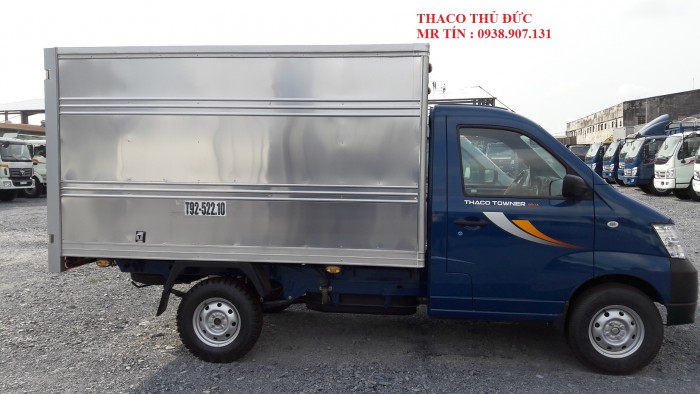 Bán xe tải Thaco Towner950A thùng kín tải trọng 615 Kg , chạy nội thành được