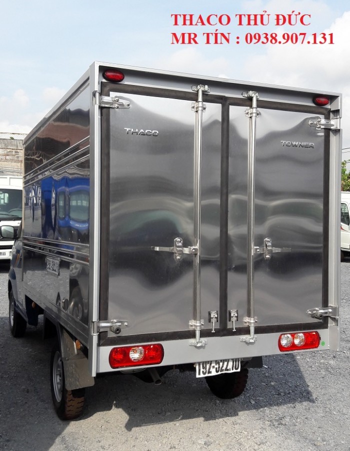 Bán xe tải Thaco Towner950A thùng kín tải trọng 615 Kg , chạy nội thành được