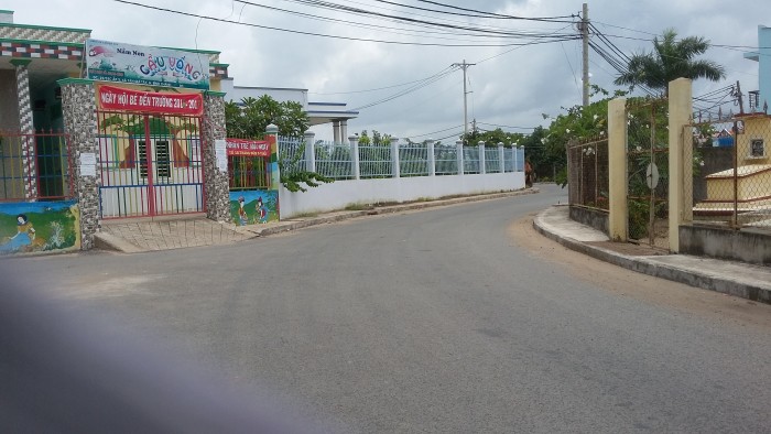 Nợ ngân hàng bán gấp lô đất dt 2500m2, khu Thành Long_ Bình Chánh