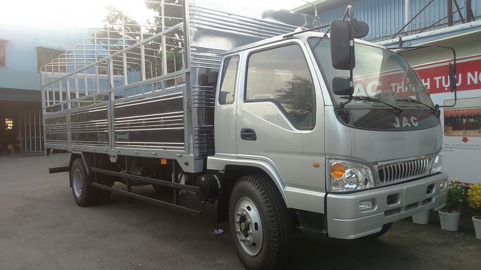 Bán xe jac 9,1 tấn, thùng dài 6,8m - thùng mui bạc, thùng kín-động cơ 4.8 lít