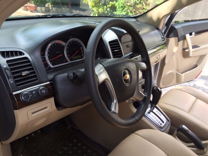 Chevrolet Captiva maxx ltz 10