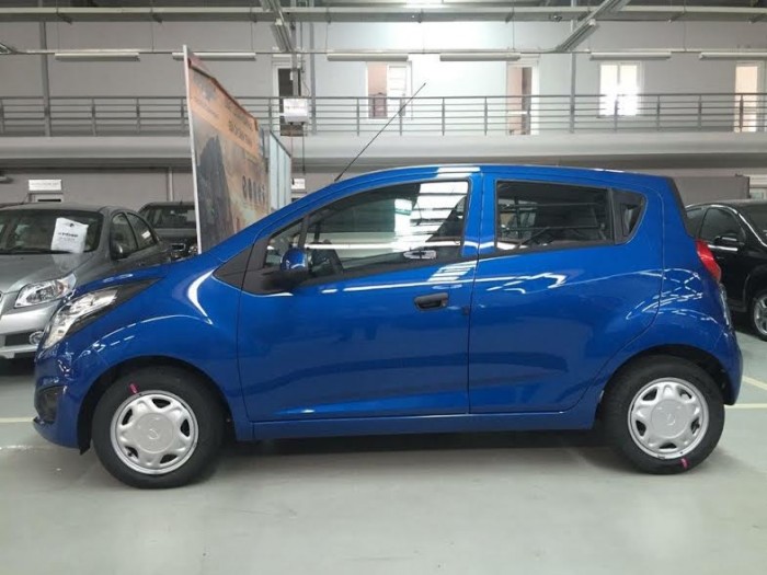 Chevrolet Spark Duo giá rẻ cho người mới biết lái xe