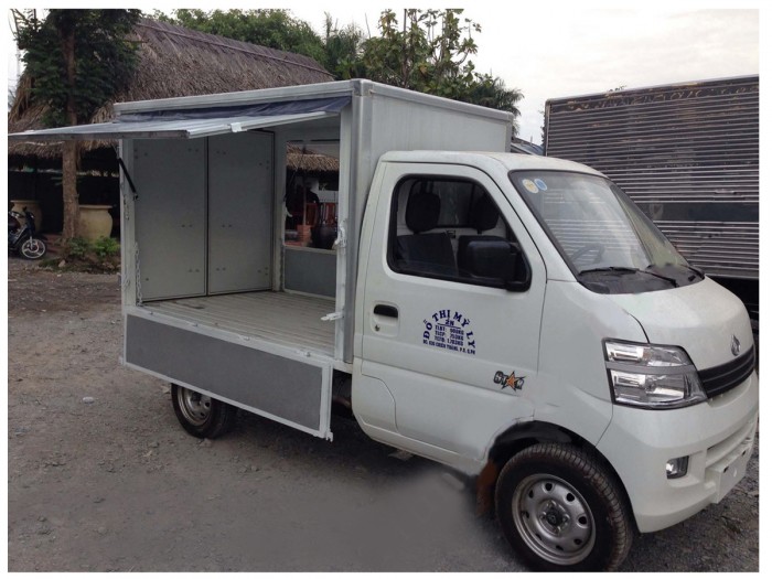 Xe tải 800kg, nhãn hiệu veam, thùng cánh dơi