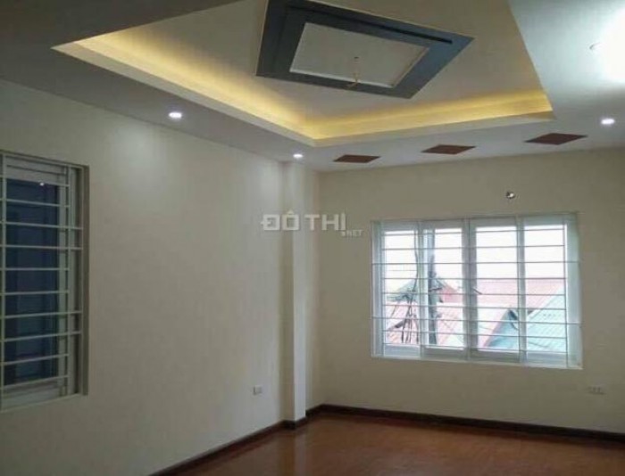 Bán nhà ở Khu Vip Minh Khai: 6.9 tỷ, 64m2, có gara ô tô.