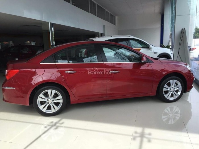 Cruze LTZ 1.8 xe Mỹ giá Việt, hỗ trợ vay 85% giá xe, thủ tục nhanh gọn