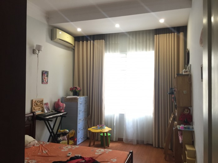 Bán nhà ngõ 1194 Đường Láng, Chùa Láng, Đống Đa 66m2x5 tầng, giá 4.8 tỷ, ô tô cách 30m
