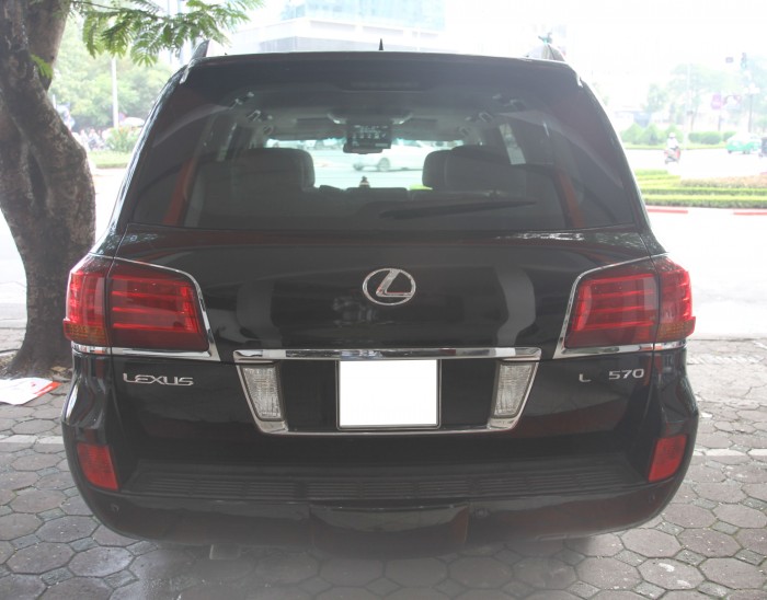 Lexus LX 570 mầu đen nhập nhật 2008