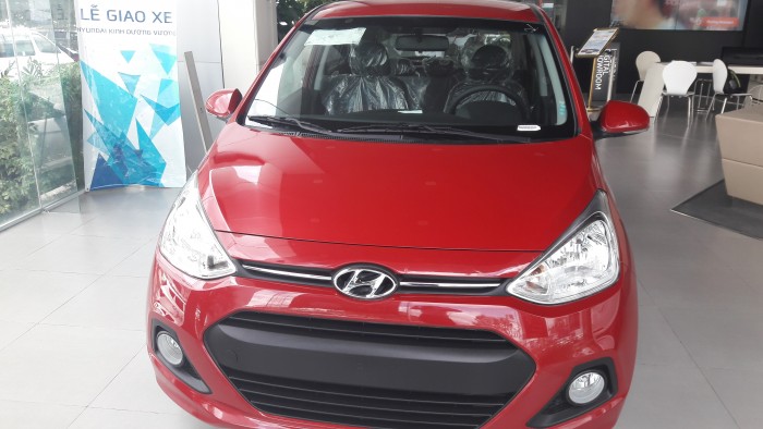 Hàng mới về cập cảng Hyundai Grand i10 1.2AT đỏ, giá tốt bất ngờ