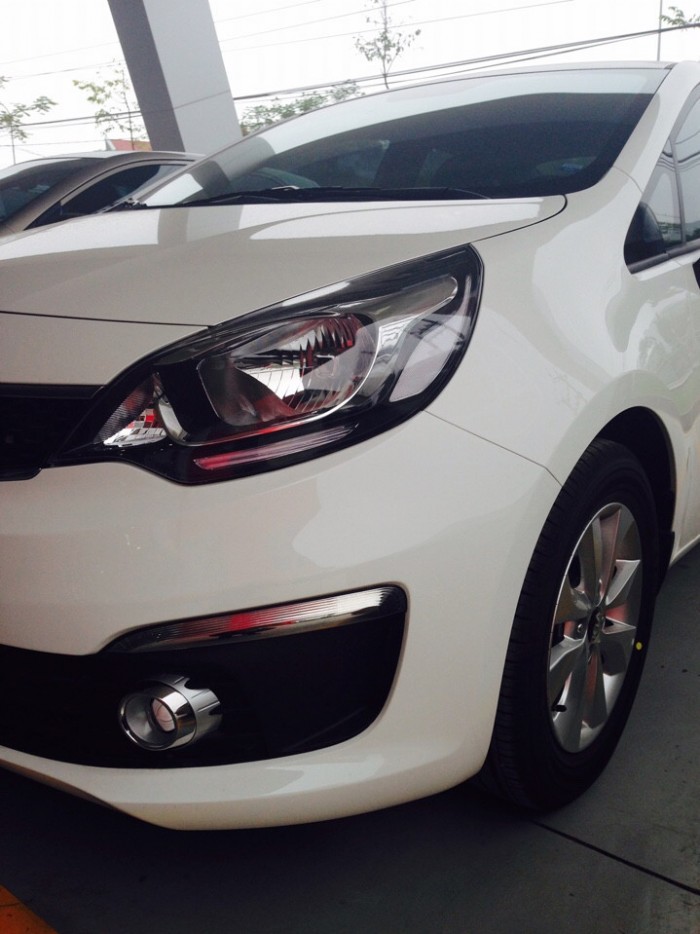 Kia Rio số tự động giá rẻ