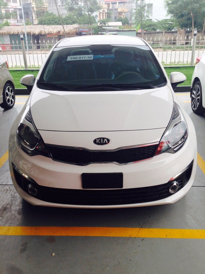 Kia Rio số tự động giá rẻ