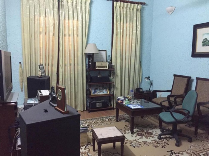 Bán nhà ngõ 1194 Đường Láng, gần ĐH Giao thông Vận tải, Đống Đa, 66m2x5t giá 4,8 tỷ, oto cách nhà 20m