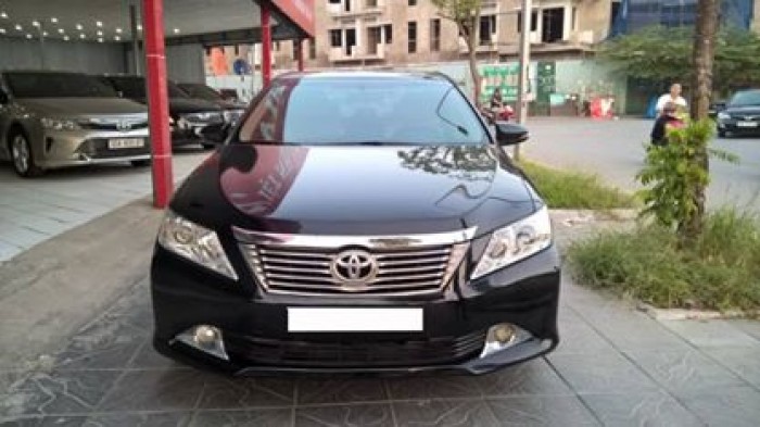 TOYOTA CAMRY 2.0E MÀU ĐEN Model 2014, 15,16