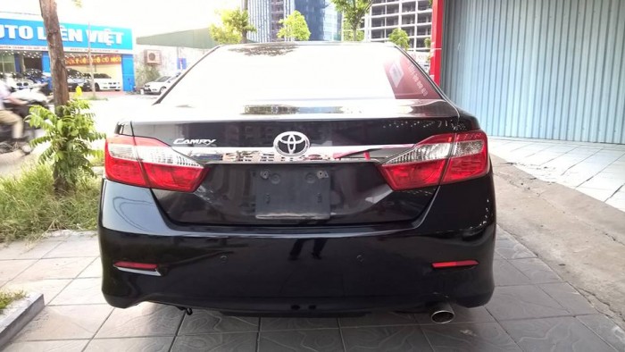 TOYOTA CAMRY 2.0E MÀU ĐEN Model 2014, 15,16