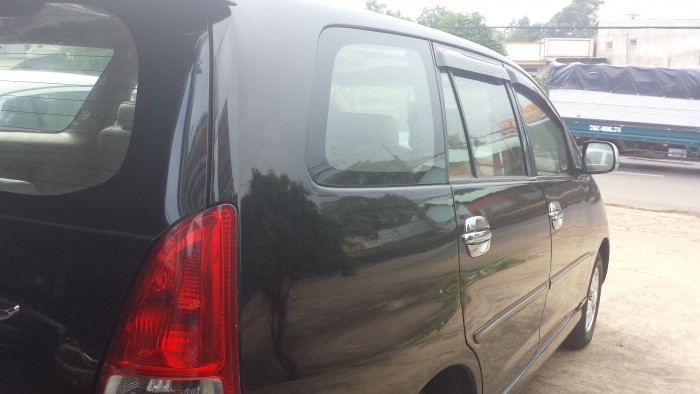 Toyota Innova 2006