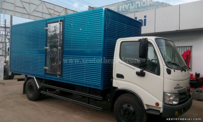 Bán xe tải Hino WU352L-NKMQHD3,thùng dài 5m tải trọng 3.5 tấn giá 480 triệu